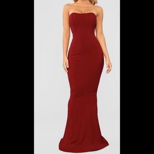 Fashion Nova Red strapless gown